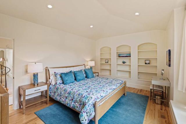 836 Jewell Avenue, Pacific Grove CA: https://media.crmls.org/mediaz/e8f40eaa-f6cd-4a8d-ab3c-f9d490140010.jpg