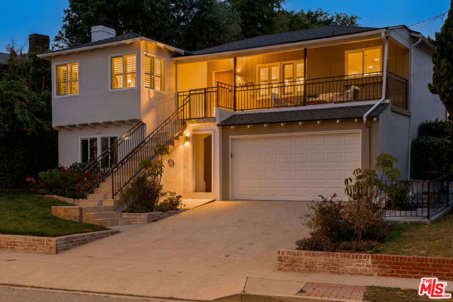 4405 Springdale Drive, Los Angeles CA: https://media.crmls.org/mediaz/e8f4f708-06fa-4fcc-b6d0-5e1d6d6a2217.jpg