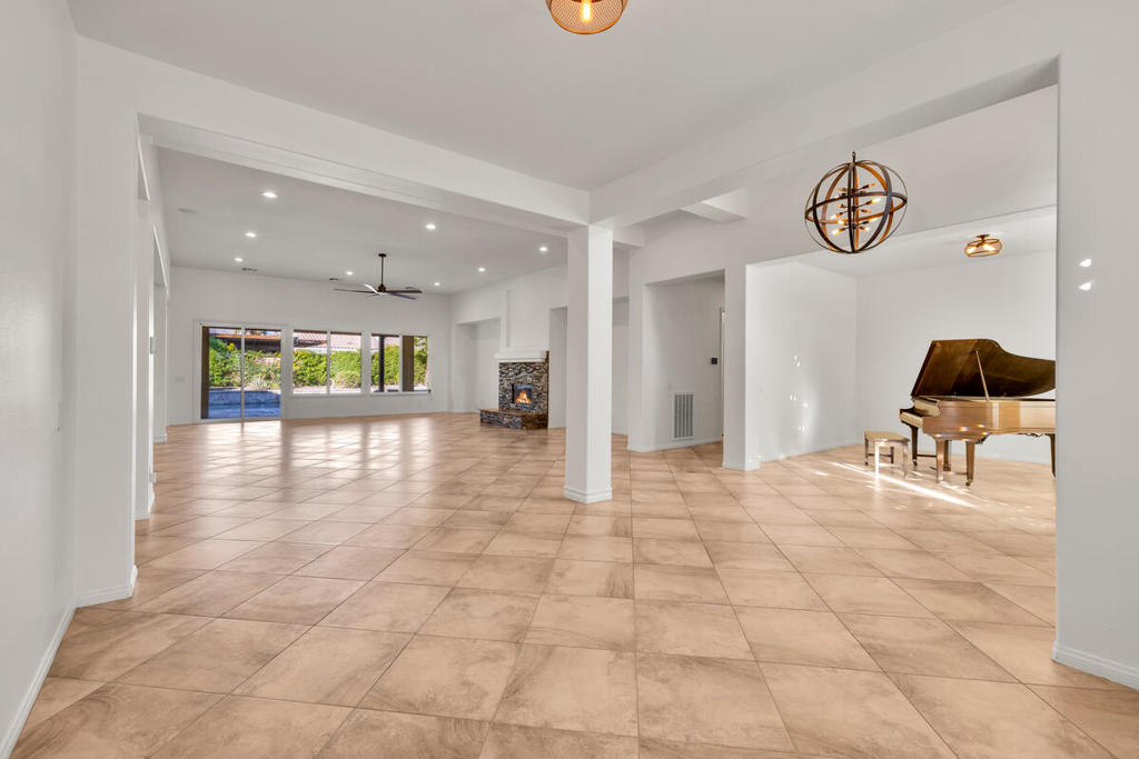 MLS #219137953DA image #16