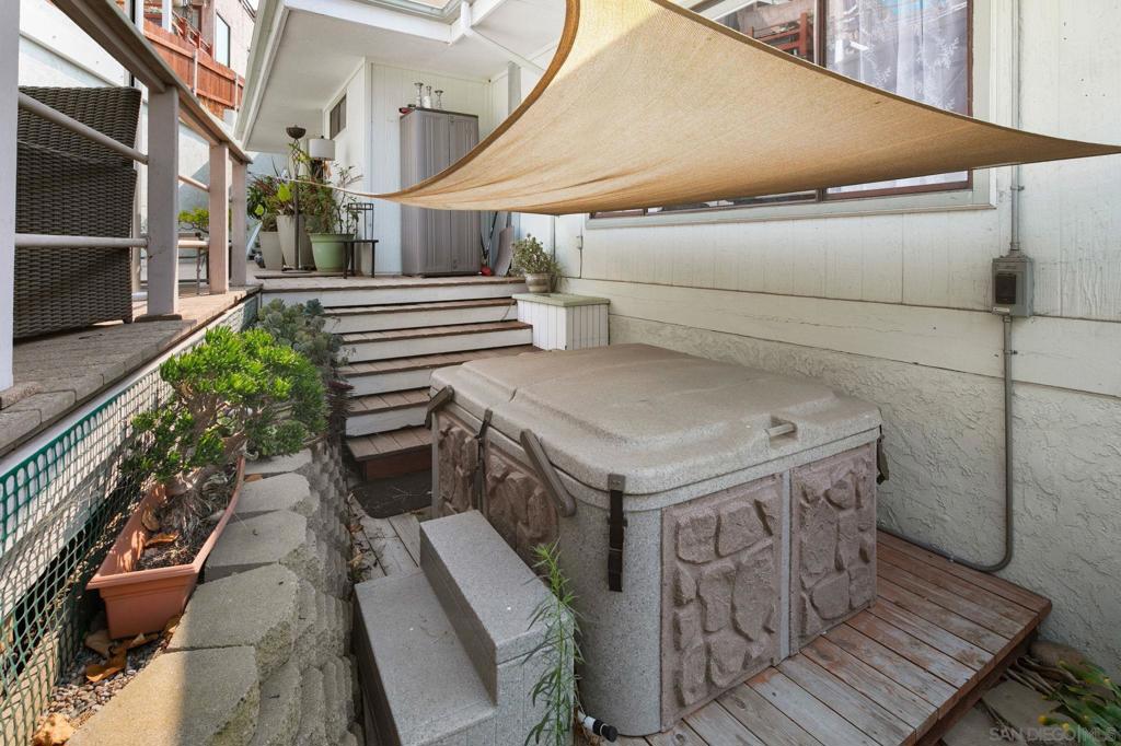 MLS #250032243SD image #41