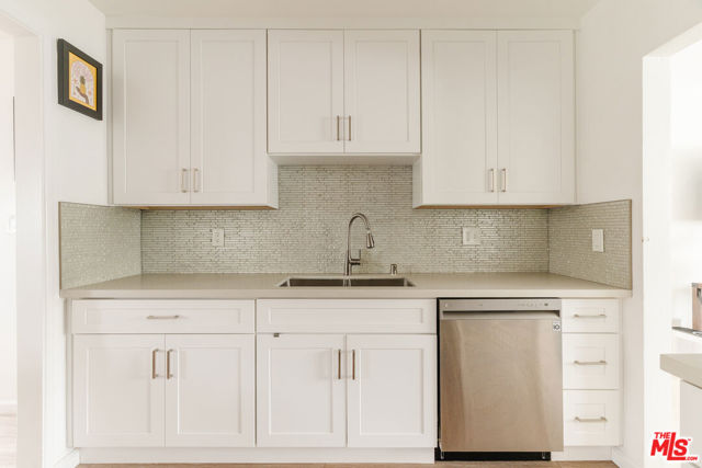 1831 259th Street, Lomita CA: https://media.crmls.org/mediaz/e8f6df3d-39e0-4c60-811e-5f4ba4d69b42.jpg