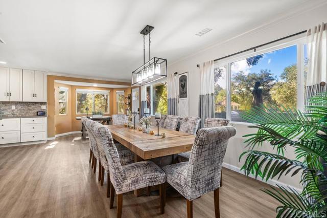 Detail Gallery Image 13 of 56 For 4700 Highway 78, Julian,  CA 92036 - 3 Beds | 3/1 Baths