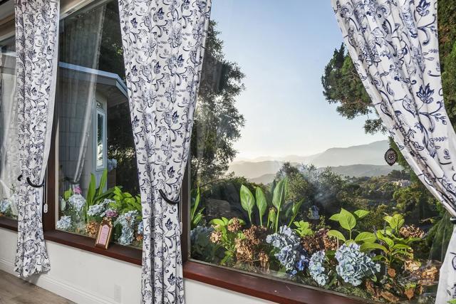 Detail Gallery Image 12 of 59 For 720 Sky Mountain Ln, Alpine,  CA 91901 - 3 Beds | 1/1 Baths