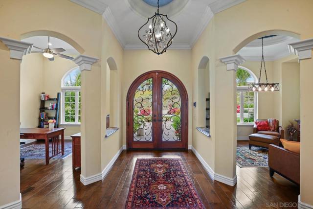 2224 Dos Lomas, Fallbrook CA: https://media.crmls.org/mediaz/e8fa4ae4-d1f9-4127-8cb4-f88d1bded23e.jpg