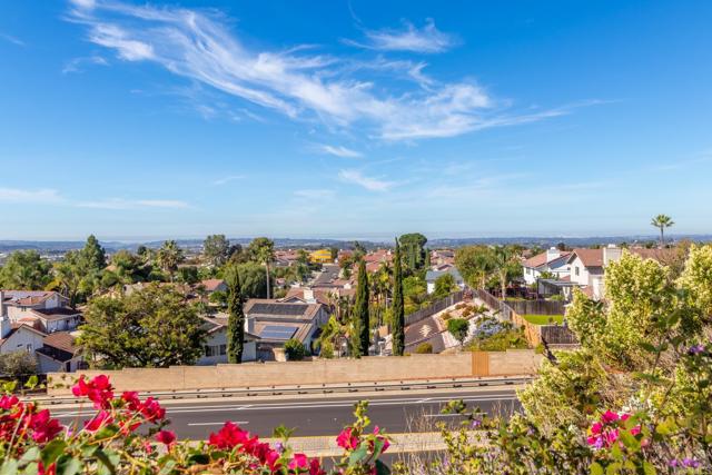 Detail Gallery Image 23 of 32 For 14350 Classique Way, San Diego,  CA 92129 - 3 Beds | 2/1 Baths