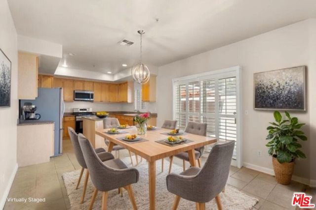 15804 Crest Lane, Gardena CA: https://media.crmls.org/mediaz/e8fb7b45-34ad-4b69-8d26-9448e8347720.jpg