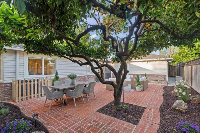1216 Hermosa Way, San Jose CA: https://media.crmls.org/mediaz/e8fbbddb-5650-4ae4-9a62-aa64f23b6a60.jpg
