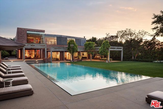 Drew Fenton | 3350 Stoneridge Lane Los Angeles CA | MLS: 7244168