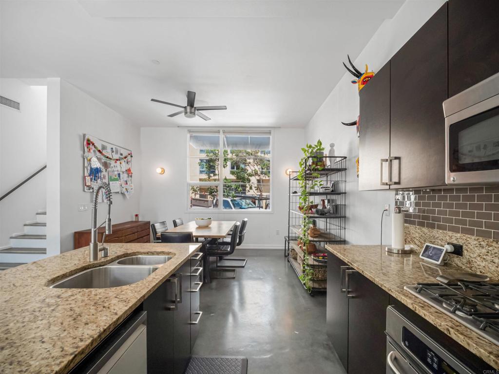 540 9th Avenue - photo 12