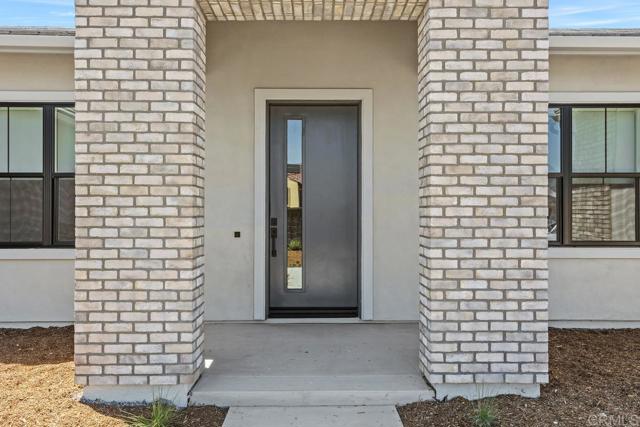 Detail Gallery Image 38 of 39 For 1208 Stonemark Place #MAIN HOUSE,  Vista,  CA 92081 - 6 Beds | 5 Baths