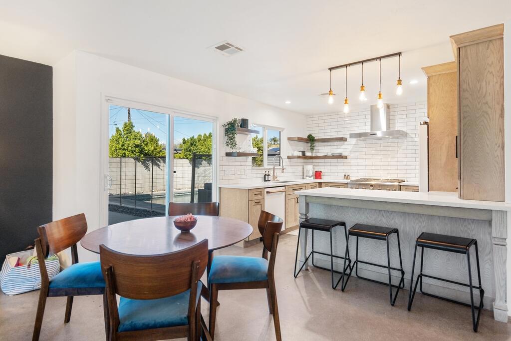 MLS #219137280DA image #6