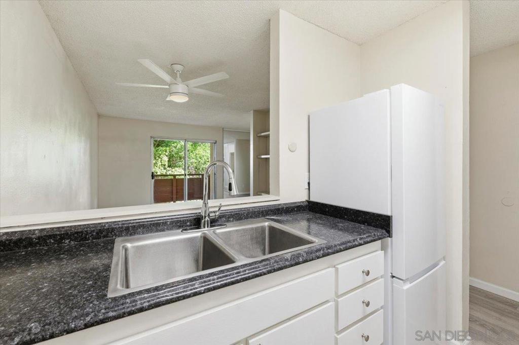 1625 Hotel Circle - photo 17