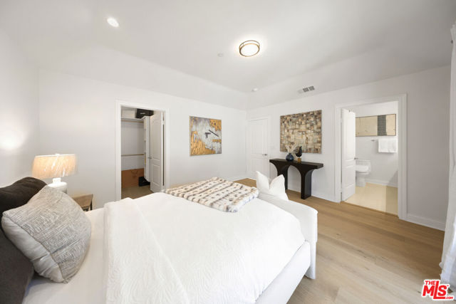 2449 Oswego Street, Pasadena CA: https://media.crmls.org/mediaz/e8fff177-8a9c-4b46-9fa7-f2901a71375e.jpg