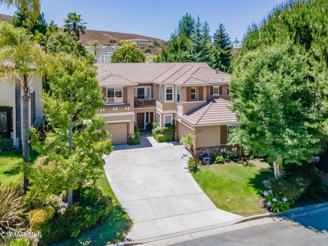 535 Winncastle Street, Simi Valley CA: https://media.crmls.org/mediaz/e8fff79c-975f-450b-b6af-95bc39fff6b2.jpg