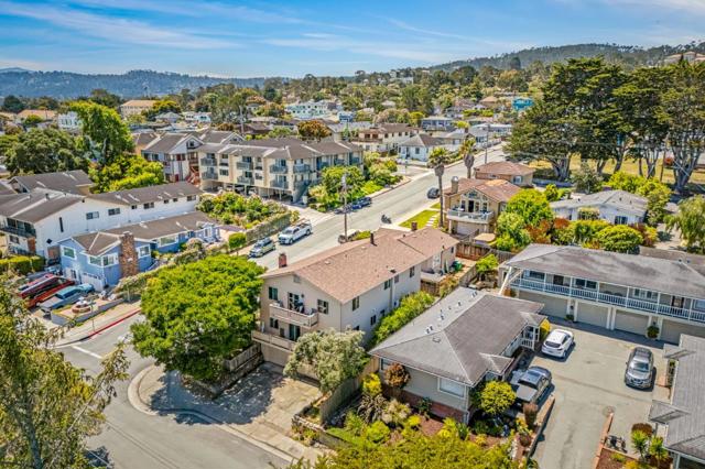 620624 Mcclellan Avenue, Monterey CA: https://media.crmls.org/mediaz/e900f5b3-5be8-422b-a8d8-f622436f4609.jpg