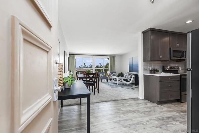 5015 Cape May Ave, San Diego CA: https://media.crmls.org/mediaz/e9010501-dafe-41ef-aa6f-33585eeb586b.jpg