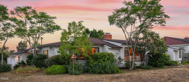 Detail Gallery Image 2 of 22 For 2701 N 6th St, Burbank,  CA 91504 - 3 Beds | 2 Baths