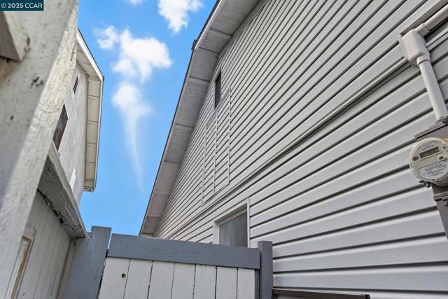 4108 Irene Dr, Martinez CA: https://media.crmls.org/mediaz/e901a295-a435-4f91-b16b-b9a5a6f831c2.jpg