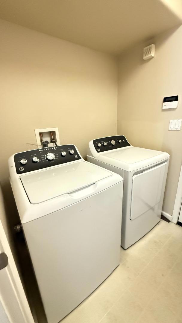 1031 Santa Rosa Court, Watsonville CA: https://media.crmls.org/mediaz/e902bf7e-fc3a-4005-b80f-913f8051837d.jpg