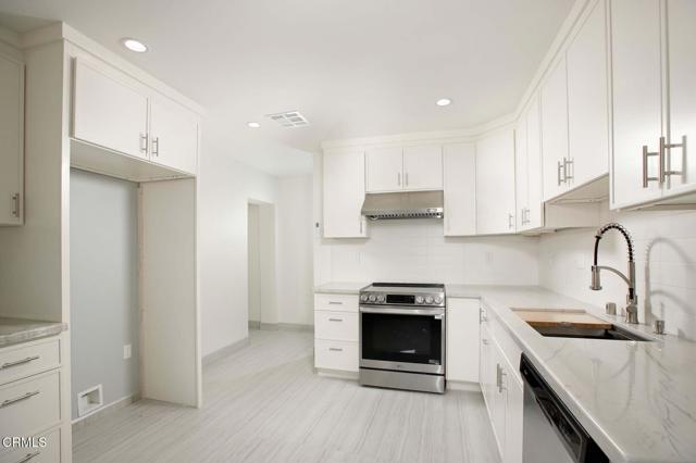 Detail Gallery Image 35 of 41 For 8939 Rhea Ave, Northridge,  CA 91324 - – Beds | – Baths