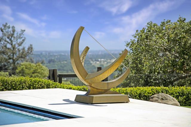 25 Oakhill Drive, Woodside CA: https://media.crmls.org/mediaz/e90402c5-34c2-4dff-a8da-a5798c3965a9.jpg