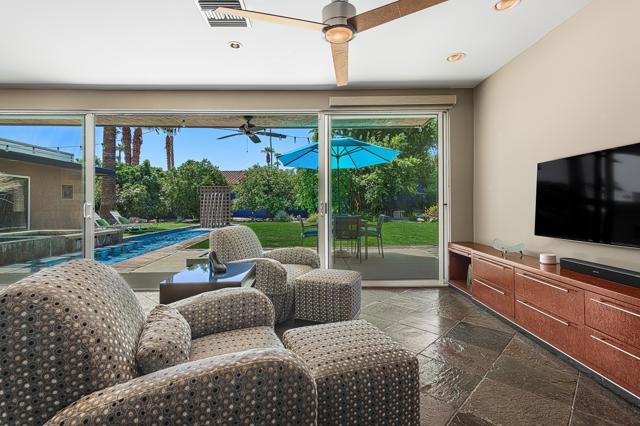 1175 E Cactus Road, Palm Springs CA: https://media.crmls.org/mediaz/e905bff5-9077-4075-957b-5264996d4175.jpg