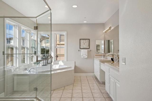 4986 Grayhawk Court, Dublin CA: https://media.crmls.org/mediaz/e906b54f-02a9-4708-af6e-52fa229e0a49.jpg