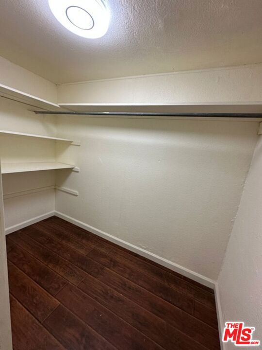 499 E 12th Street, Beaumont CA: https://media.crmls.org/mediaz/e906fa96-2993-4506-a3f1-6e921949f129.jpg