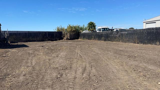3339 Baumberg Avenue, Hayward CA: https://media.crmls.org/mediaz/e9072ec8-4357-4b6a-9314-4bd21ec050ae.jpg