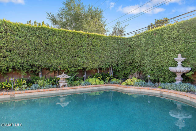 1469 Kirk Avenue, Thousand Oaks CA: https://media.crmls.org/mediaz/e908246e-7f13-472c-a77b-c778e028d4b4.jpg