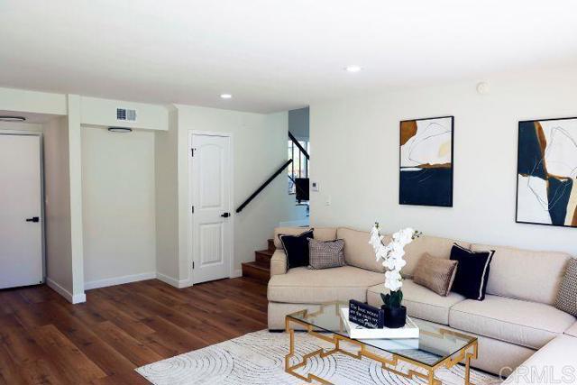 13837 Paseo Cardiel, San Diego CA: https://media.crmls.org/mediaz/e908751e-d4f7-40c2-a7eb-1b85f4afc9b2.jpg