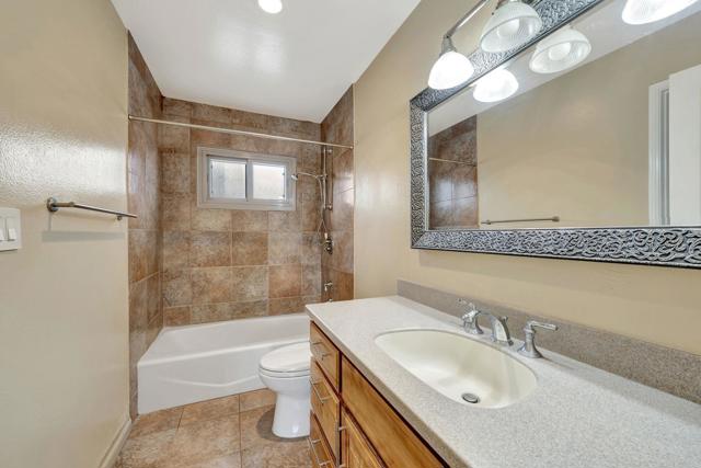 Detail Gallery Image 14 of 29 For 2666 Worden #8,  San Diego,  CA 92110 - 2 Beds | 1/1 Baths