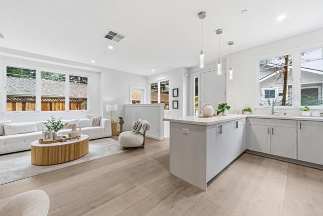 139 Flynn Avenue, Mountain View CA: https://media.crmls.org/mediaz/e90bac7e-9a44-47f4-854b-eebe86b879b9.jpg