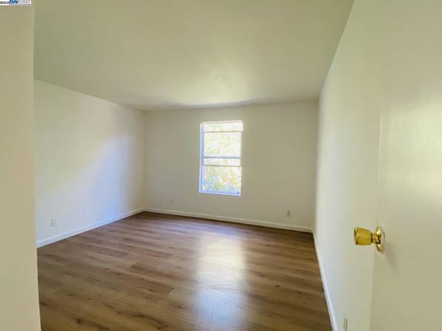7705 Orford Rd, Stockton CA: https://media.crmls.org/mediaz/e90c0ea1-dc26-408b-8d49-77ce67b41752.jpg