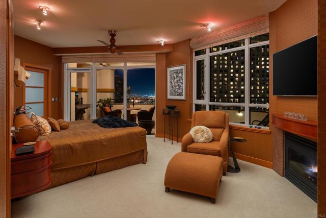 700 W Harbor Dr, San Diego CA: https://media.crmls.org/mediaz/e90d62ac-ff7f-45b6-85ef-69bc1bf51f87.jpg