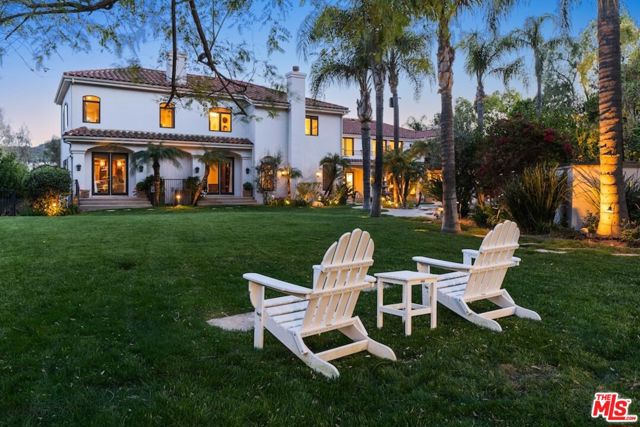 23593 Park South Street, Calabasas CA: https://media.crmls.org/mediaz/e90e4c33-6427-42a4-b1aa-c75561d86962.jpg