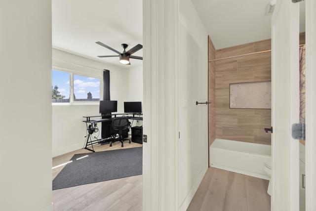 231 Cananea Street, Vista CA: https://media.crmls.org/mediaz/e90ed368-0404-4871-885c-4bbbbaca67bb.jpg