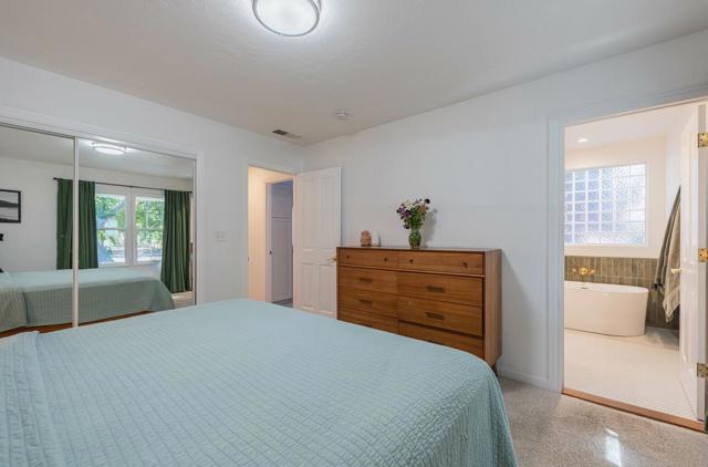 22585 Toreador Drive, Salinas CA: https://media.crmls.org/mediaz/e90f02ac-83f8-4bb0-ae56-fda70255453c.jpg
