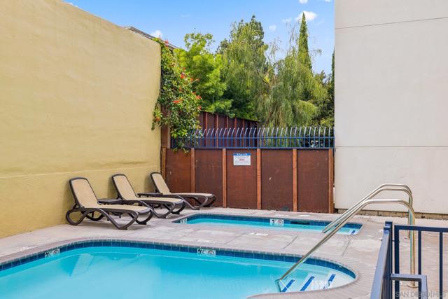2568 Albatross St, San Diego CA: https://media.crmls.org/mediaz/e9102f20-8a60-4ac8-902b-cfc234306d2e.jpg