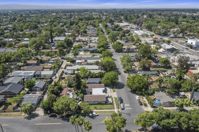 101 Maple Street, Modesto CA: https://media.crmls.org/mediaz/e91180db-570d-4d10-a913-4e1377cc24ea.jpg