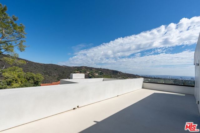 Drew Fenton | 2501 Banyan Drive Los Angeles CA | MLS: 7450499 Drew Fenton | 2501 Banyan Drive Los Angeles CA | MLS: 7450499