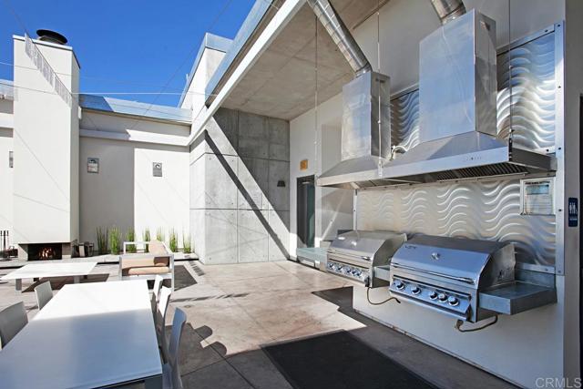 527 10th Avenue, San Diego CA: https://media.crmls.org/mediaz/e911c63b-bc57-416d-aba3-d30fb6d78f61.jpg