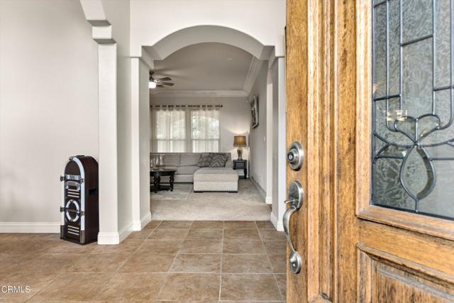 Detail Gallery Image 5 of 38 For 9905 Lightner Way, Bakersfield,  CA 93311 - 3 Beds | 2/1 Baths