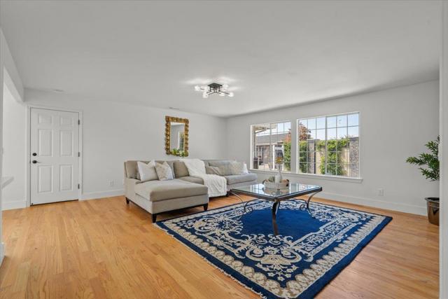 1501 Welburn Avenue, Gilroy CA: https://media.crmls.org/mediaz/e912147f-8469-4f99-bc52-c57a34da0e89.jpg