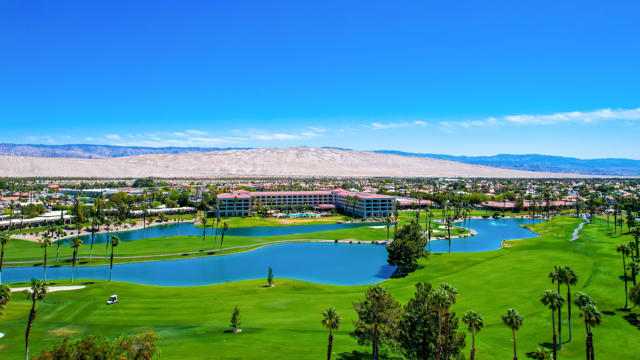 29879 E Trancas Drive, Cathedral City CA: https://media.crmls.org/mediaz/e9136c1e-bf2a-4781-ab05-4d937e3220b6.jpg