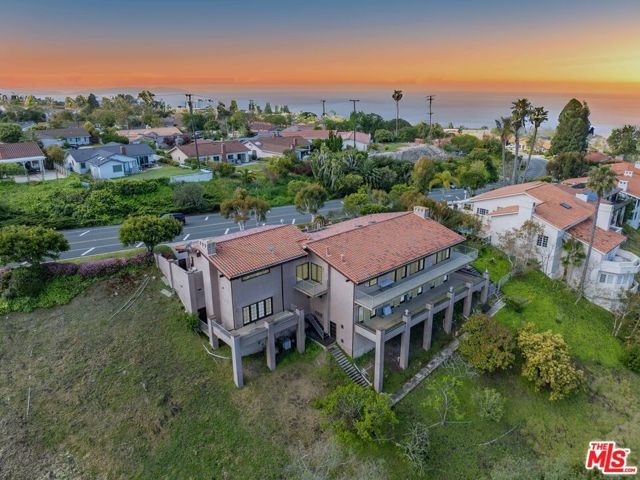 1547 Via Coronel, Palos Verdes Estates, California 90274, 5 Bedrooms Bedrooms, ,4 BathroomsBathrooms,Residential,For Sale,Via Coronel,24418411