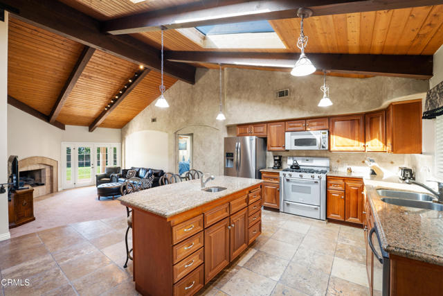 Detail Gallery Image 13 of 35 For 775 Calle Del Norte, Camarillo,  CA 93010 - 4 Beds | 3 Baths