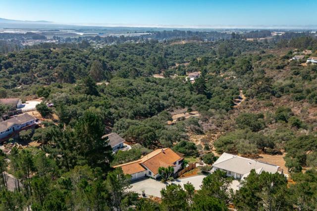 18530 Berta Ridge Place, Salinas CA: https://media.crmls.org/mediaz/e915ffef-b2c3-4347-a12d-419f95df2848.jpg