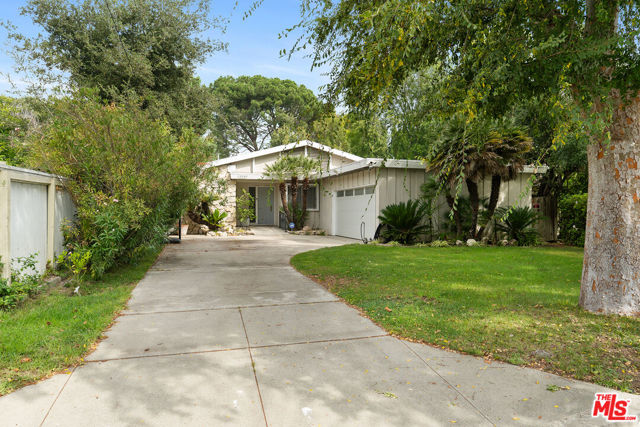 Photo of 12237 Hesby Street, Valley Village, CA 91607