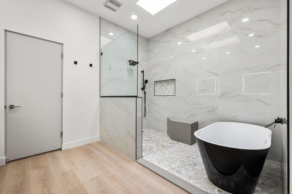 MLS #219138024DA image #31